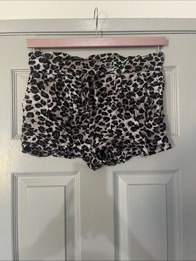 Ambiance Black & White Leopard Print Women's Shorts
